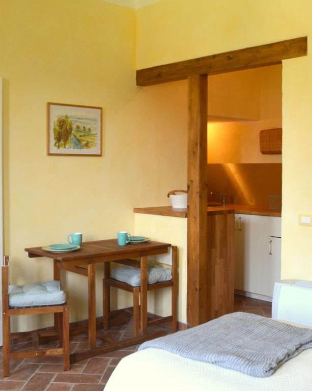 Agriturismo Borgo San Francesco Basiglio Eksteriør bilde